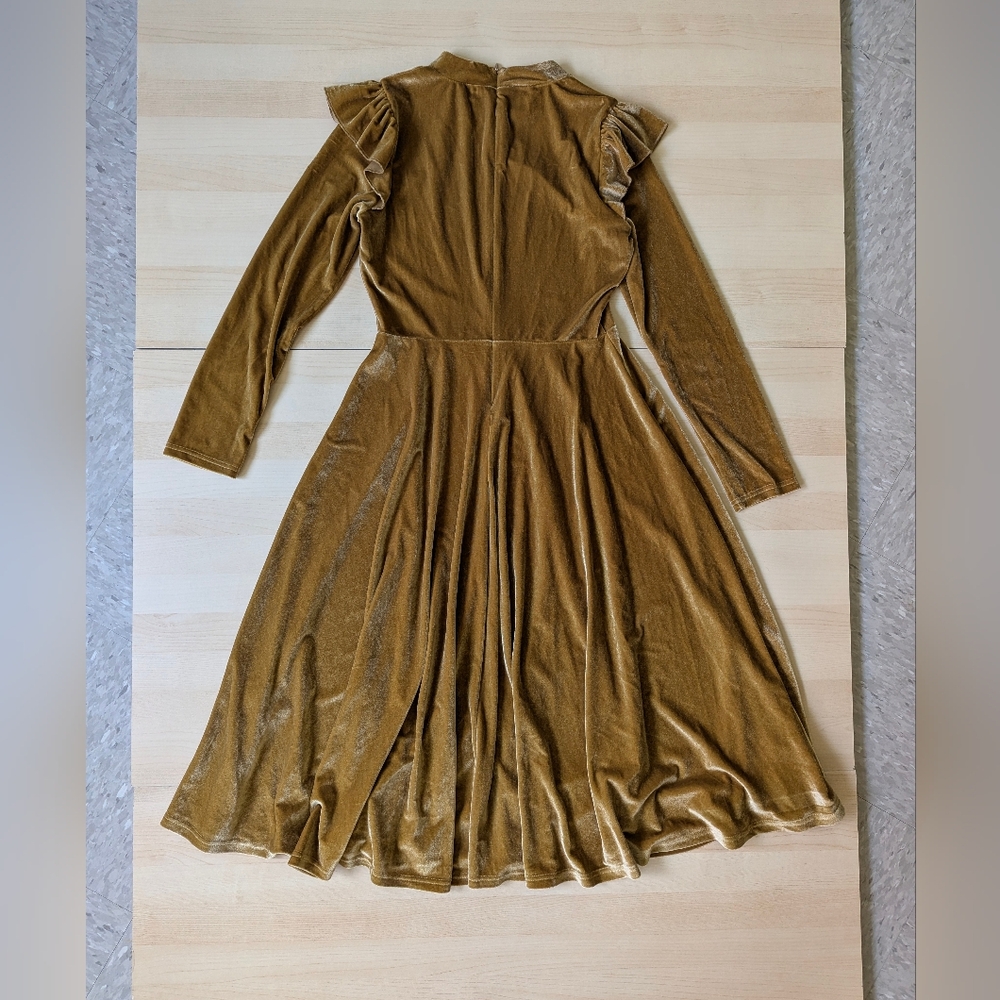 Ivy City Co La La Lady Midi Gold Velvet Long sleeve Modest Mom‎ Dress S - Picture 8 of 16